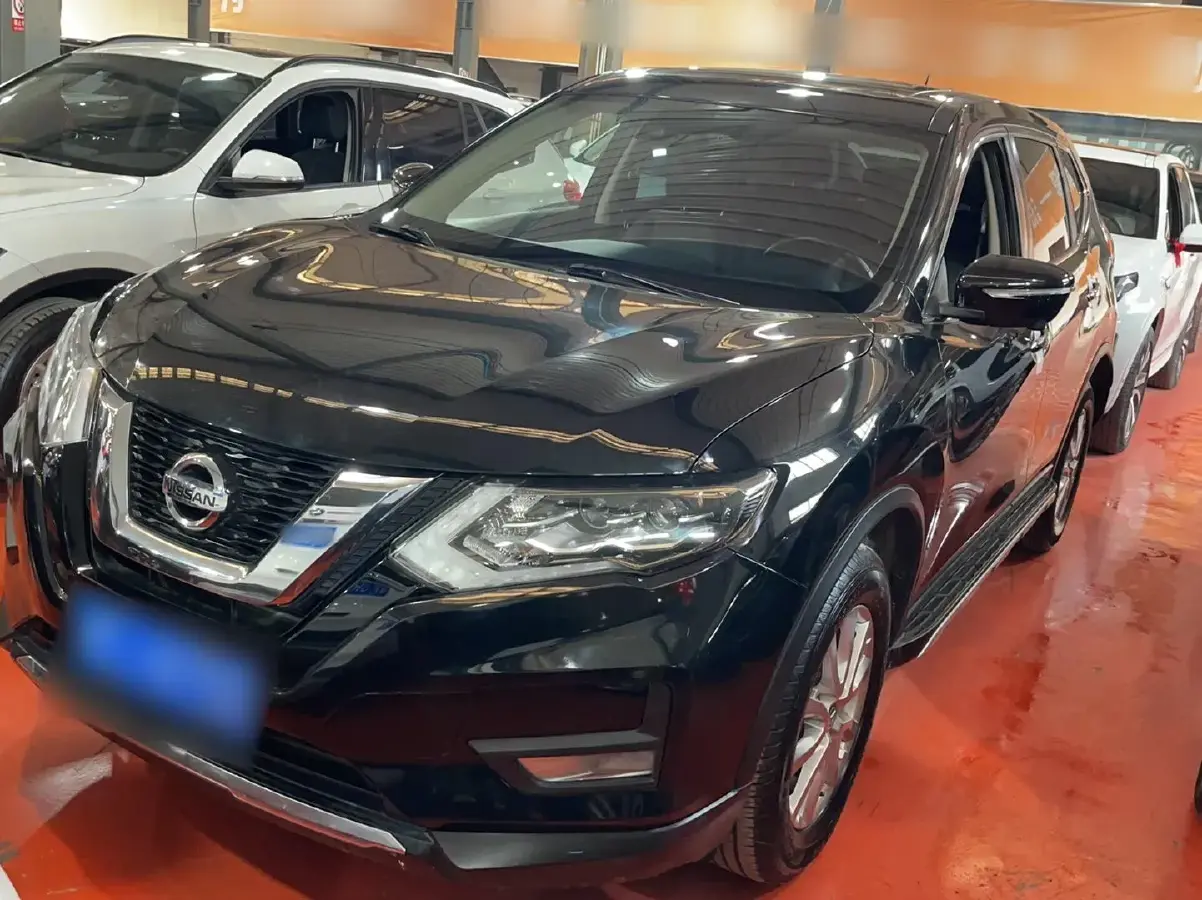2021 Nissan X-Trail 2.0L 151HP L4 CVT