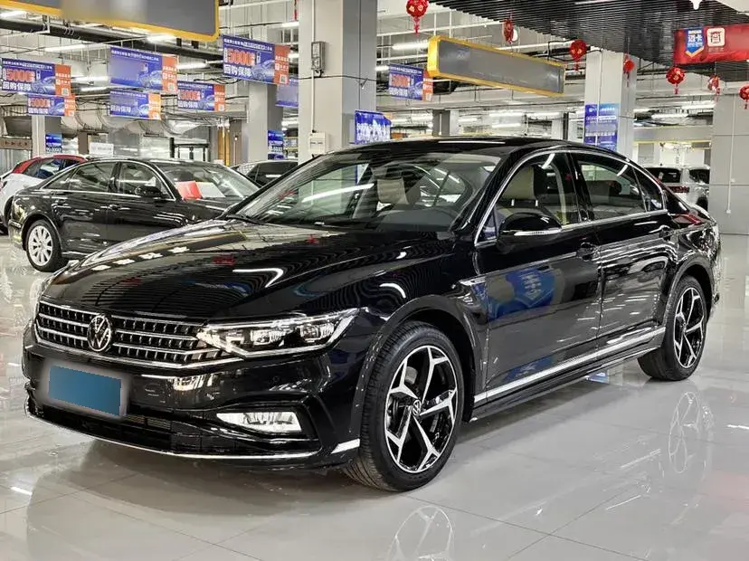 2023 Volkswagen Magotan 2.0T 186HP L4 7DCT