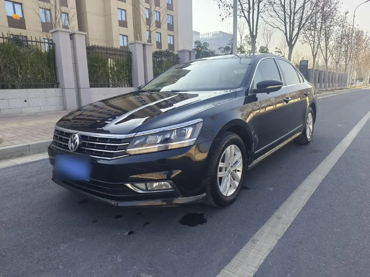 2016 Volkswagen Passat 1.4T 150HP L4 7DCT