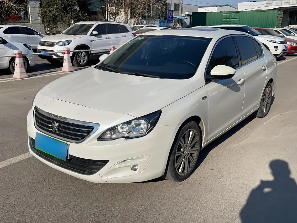 2015 Peugeot 408 1.2T 136HP L3 6AT