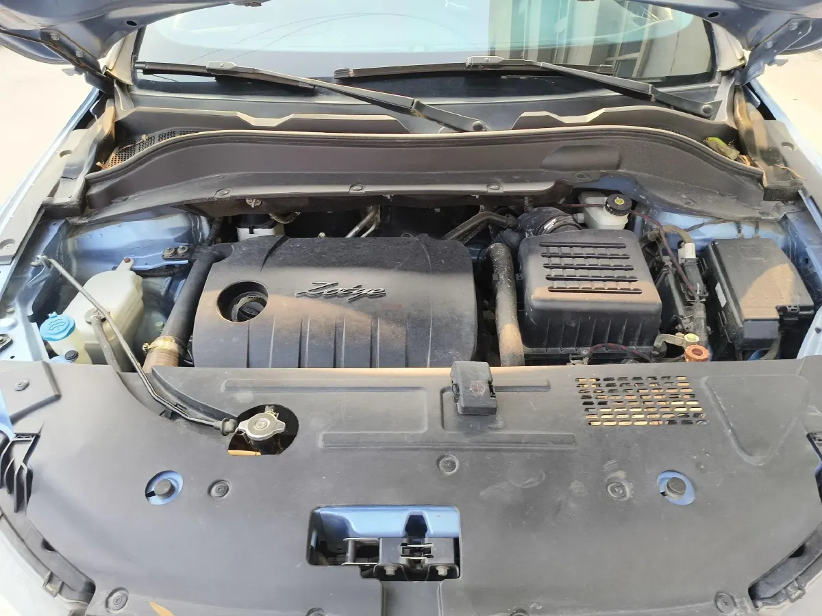 2016 Zotye SR7 1.5T 150HP L4 CVT,autocango,china used car exporter,china ev exporter,chinese used car exporter,chinese used ev exporter