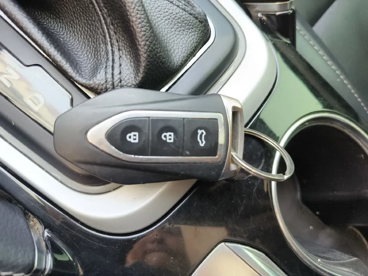 2016 Zotye SR7 1.5T 150HP L4 CVT,autocango,china used car exporter,china ev exporter,chinese used car exporter,chinese used ev exporter