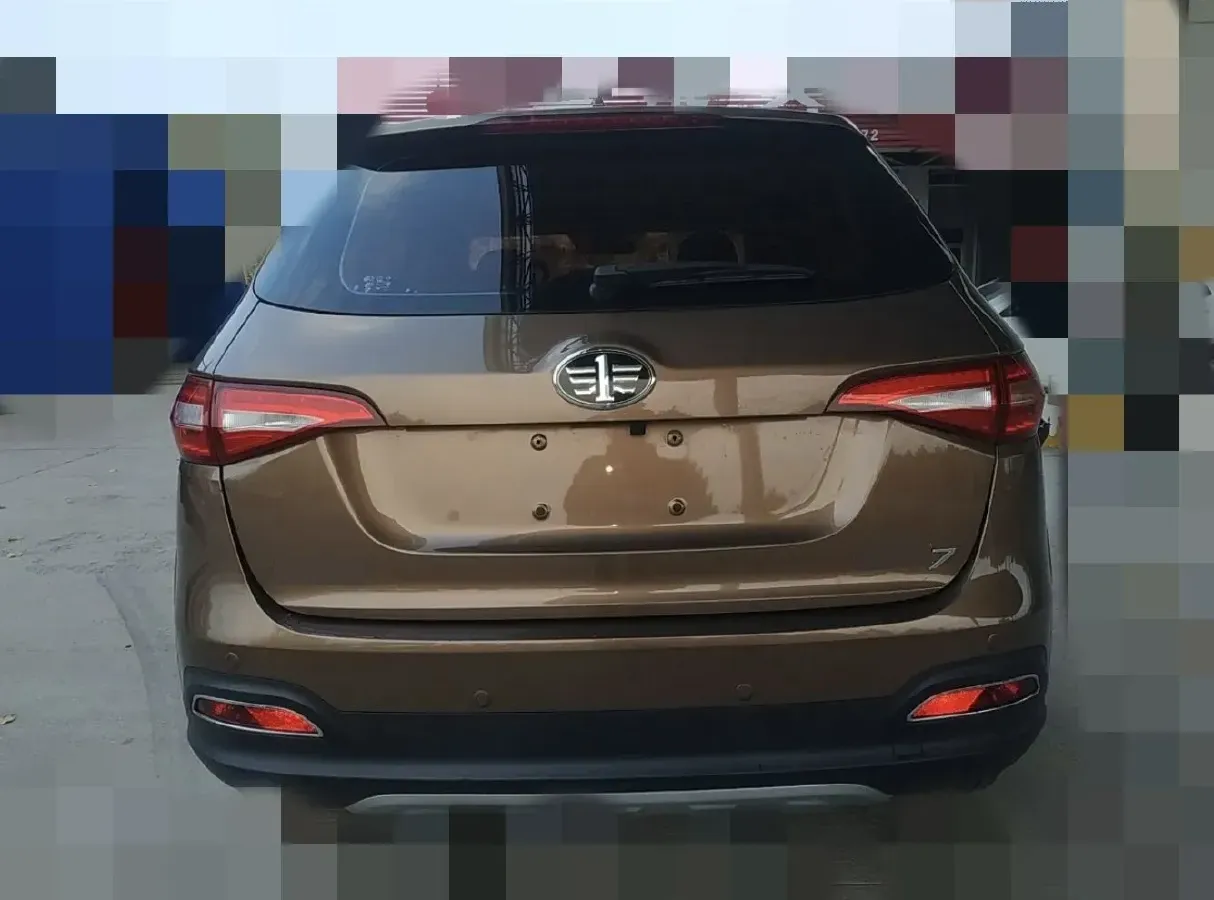 2017 FAW Senia R7 1.6L 116HP L4 6AT,autocango,china used car exporter,china ev exporter,chinese used car exporter,chinese used ev exporter