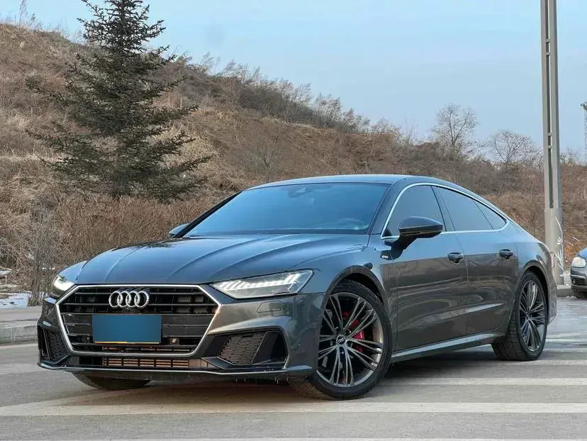 2023 Audi A7 2.0T 265HP L4 7DCT