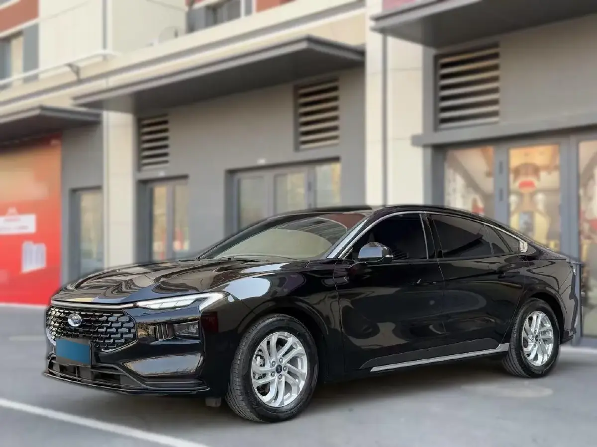 2023 Ford Mondeo 1.5T 190HP L4 8AT