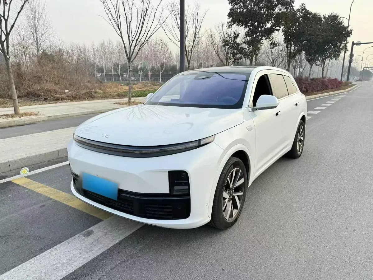 2023 Li L7 Range Extended 154HP REEV 40.9KWH