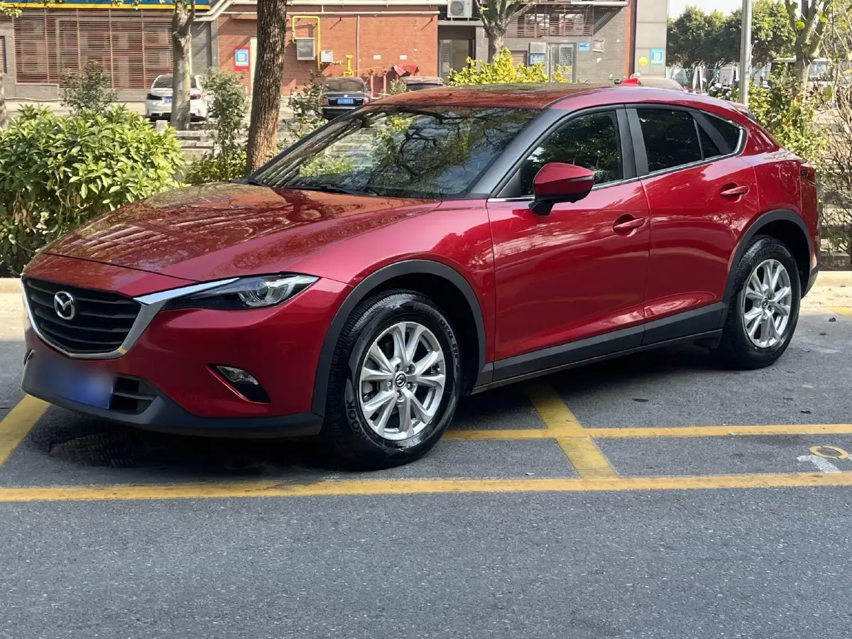2018 Mazda CX-4 2.0L 158HP L4 6AT