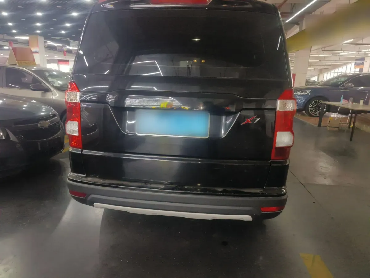 2019 ChangAn Oshan X70A 1.5L 107HP L4 5MT,autocango,china used car exporter,china ev exporter,chinese used car exporter,chinese used ev exporter