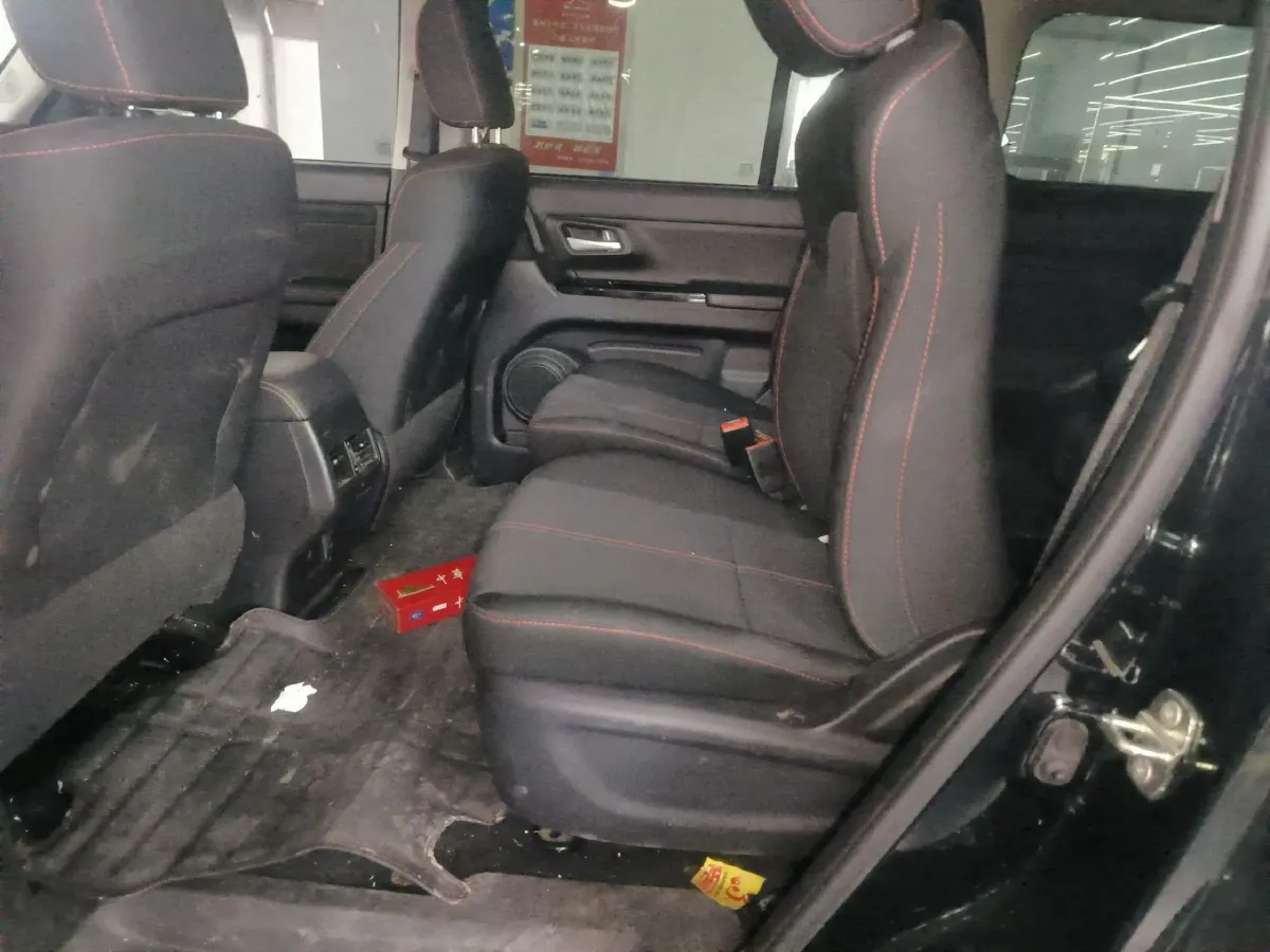 2019 ChangAn Oshan X70A 1.5L 107HP L4 5MT,autocango,china used car exporter,china ev exporter,chinese used car exporter,chinese used ev exporter