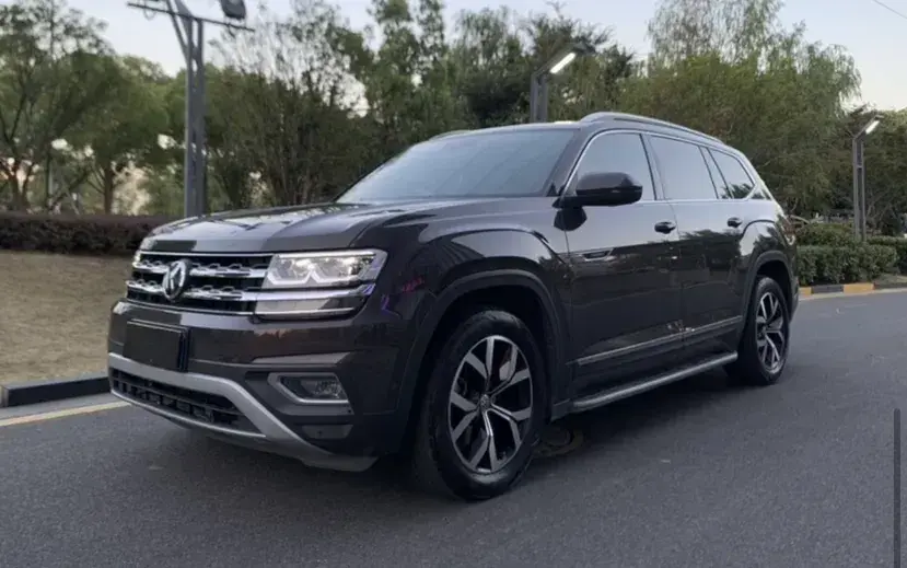2017 Volkswagen Teramont 2.0T 220HP L4 7DCT