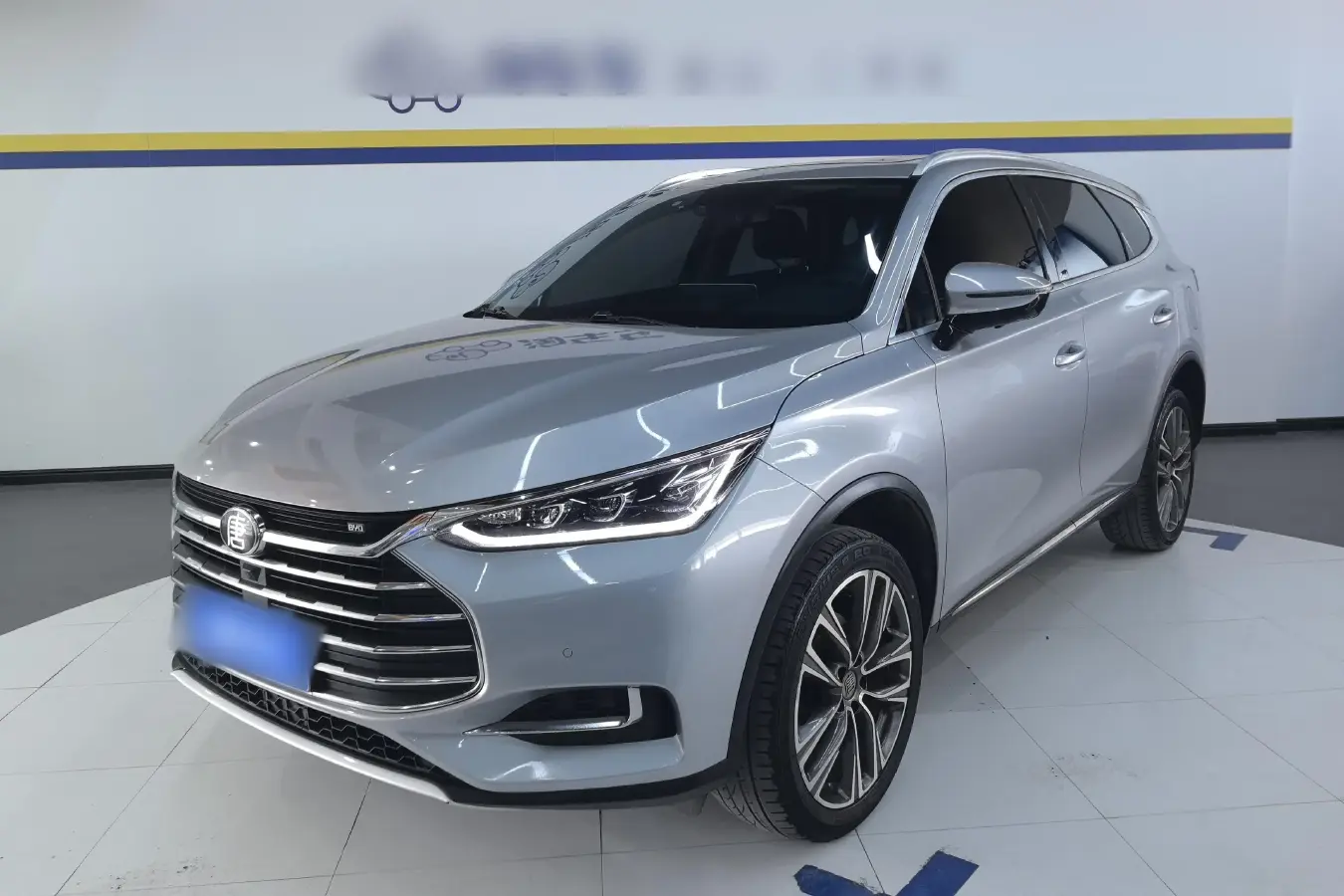 2018 BYD Tang 2.0T 205HP L4 6AT
