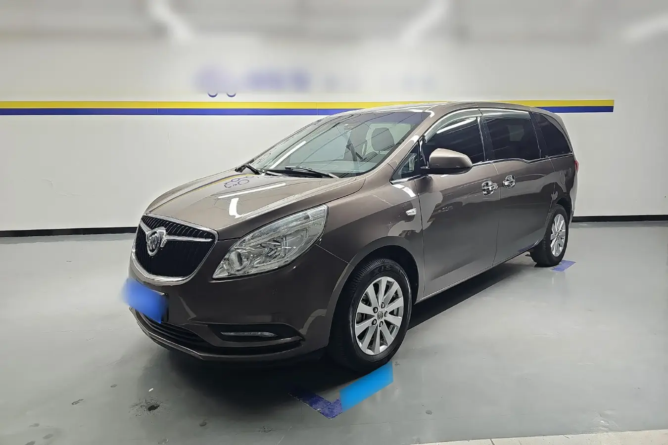 2017 Buick GL8 2.5L 200HP L4 6AT