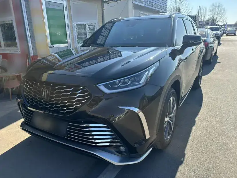 2024 Toyota Crown Kluger 2.5L 189HP L4 E-CVT Hybrid