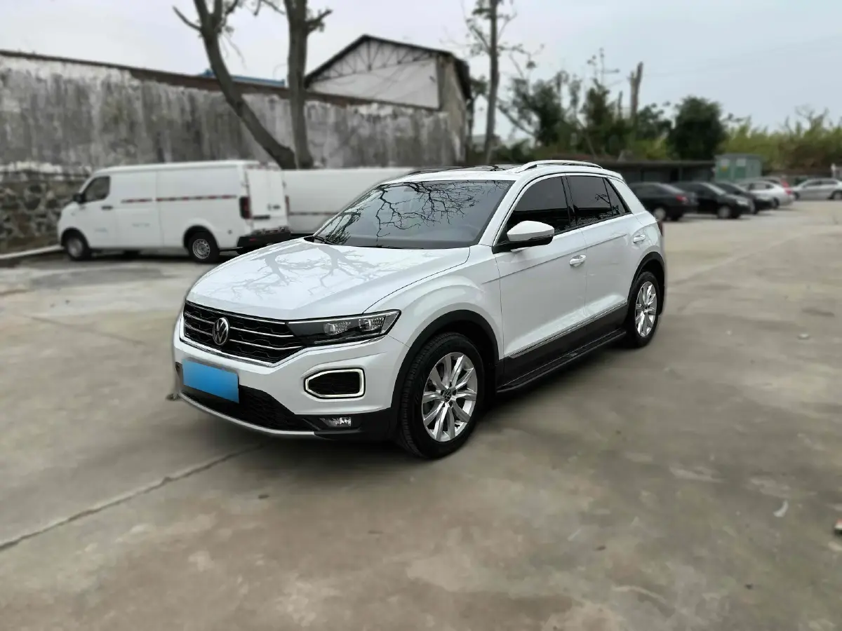 2020 Volkswagen T-Roc 1.4T 150HP L4 7DCT