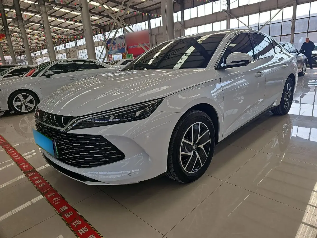 2024 BYD QinL 1.5L 101HP L4 E-CVT PHEV 15.87KWH