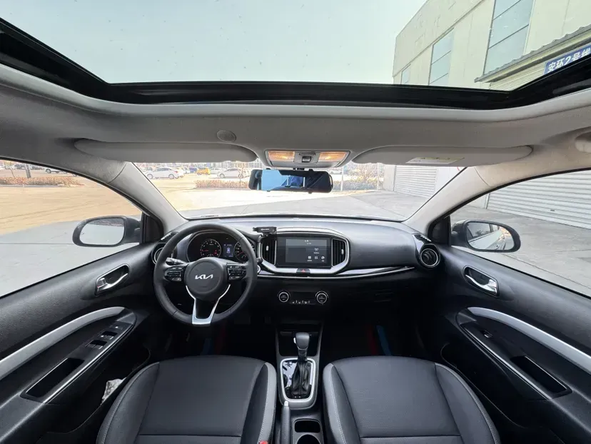 2021 Kia KX1 1.4L 100HP L4 CVT,autocango,china used car exporter,china ev exporter,chinese used car exporter,chinese used ev exporter