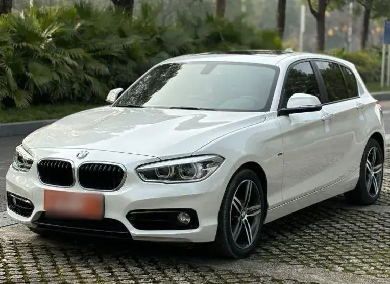 2015 BMW 1 Series 1.6T 177HP L4 8AT