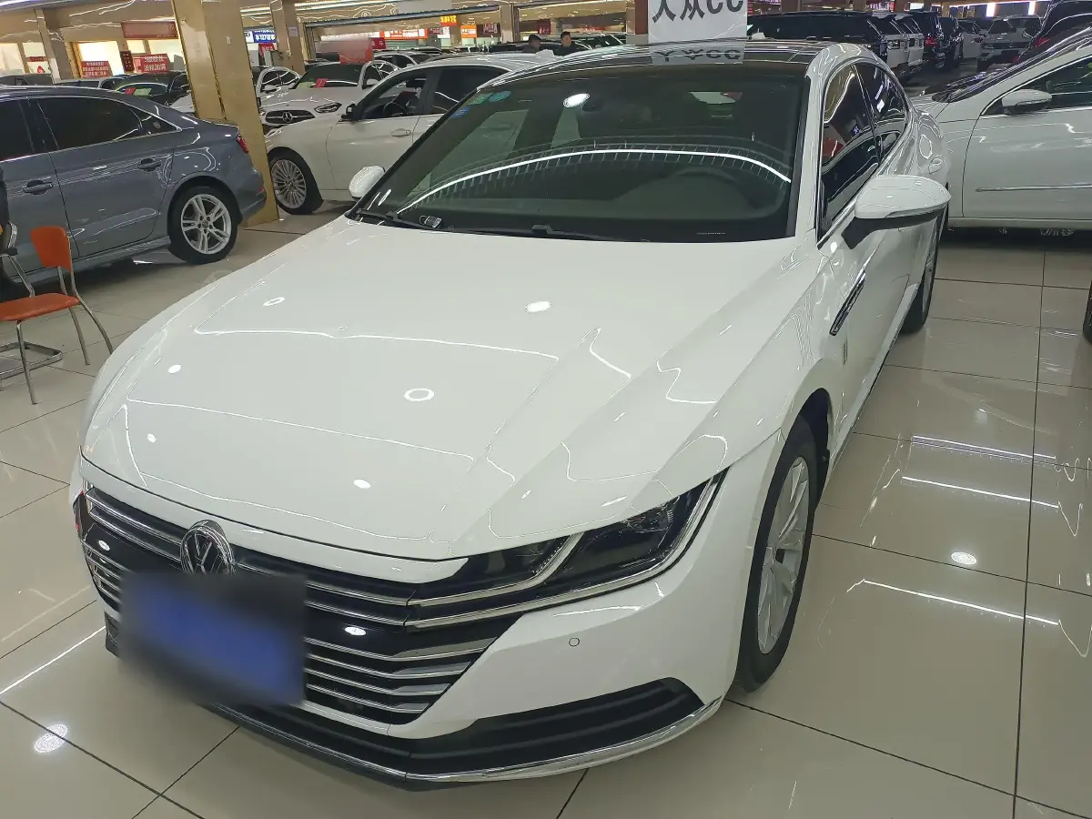 2019 Volkswagen CC 2.0T 186HP L4 7DCT