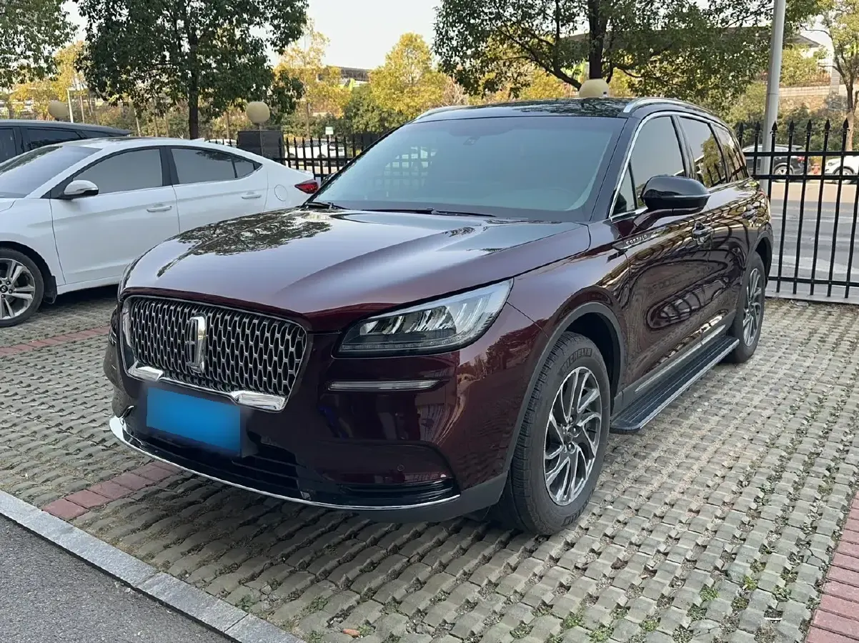 2022 Lincoln Corsair 2.0T 245HP L4 8AT