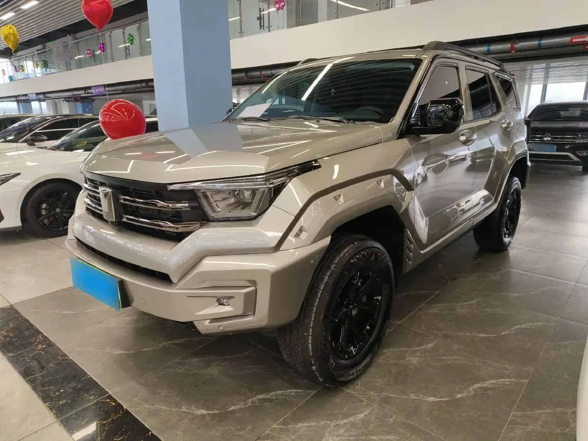 2024 Tank 400 2.0T 252HP L4 9AT PHEV 36.7/37.1KWH