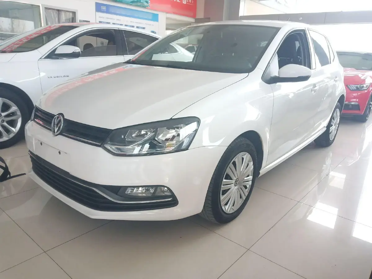 2018 Volkswagen Polo 1.5L 110HP L4 6AT