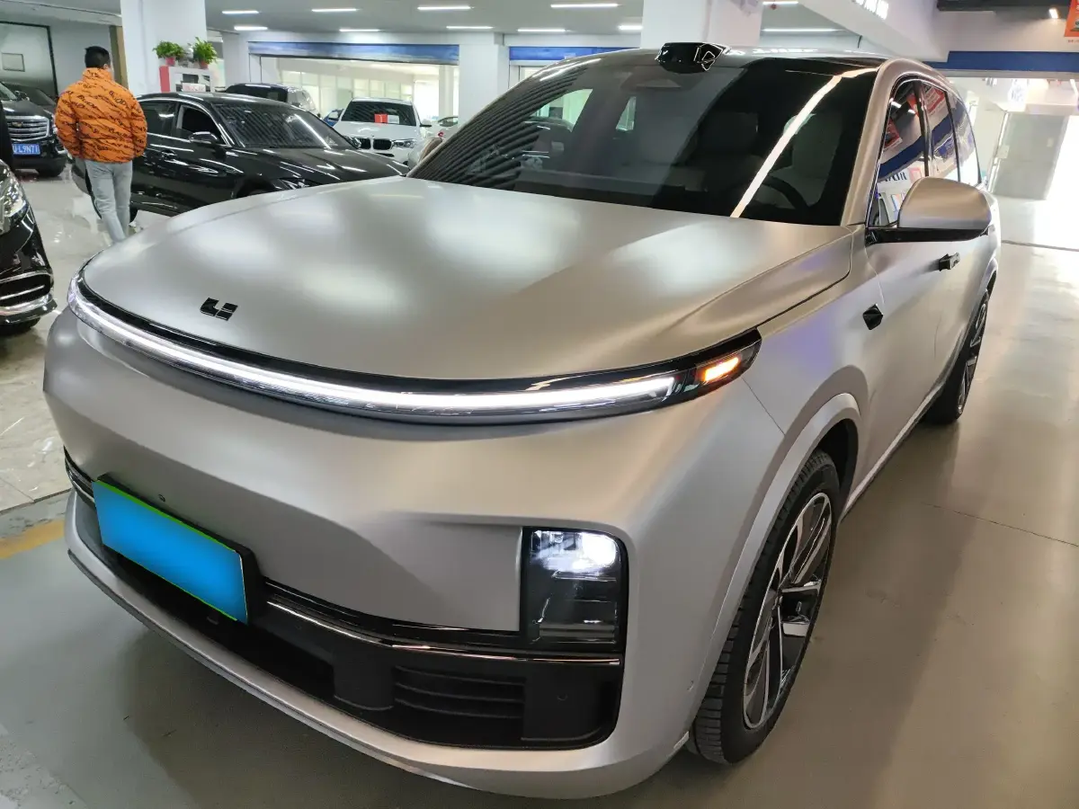 2022 Li L9 Range Extended 154HP REEV 42.6KWH