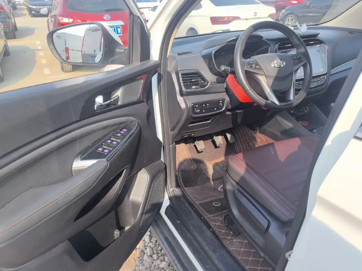 2017 ChangAn Oshan A800 1.5T 156HP L4 6MT,autocango,china used car exporter,china ev exporter,chinese used car exporter,chinese used ev exporter