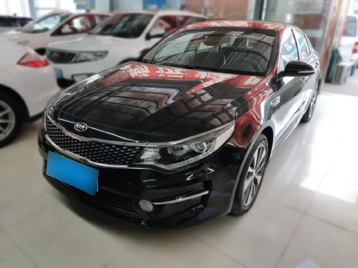 2016 Kia K5 2.0L 161HP L4 6AT