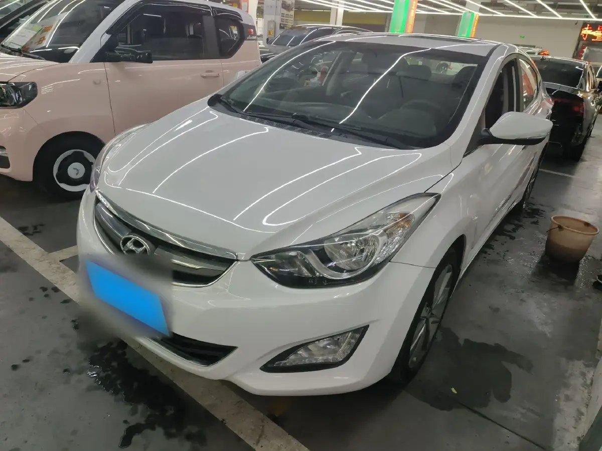 2015 Hyundai Elantra 1.6L 128HP L4 6AT