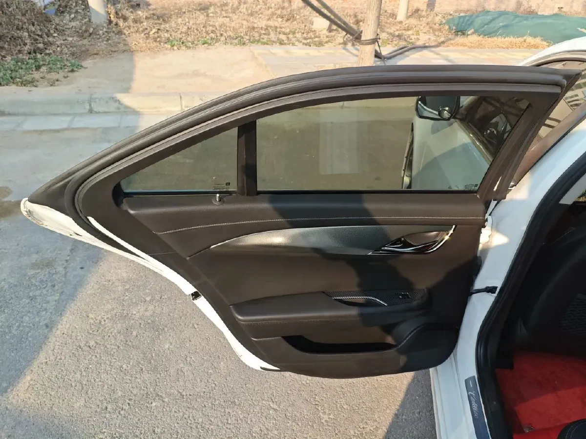 2017 Cadillac ATS-L 2.0T 279HP L4 8AT,autocango,china used car exporter,china ev exporter,chinese used car exporter,chinese used ev exporter