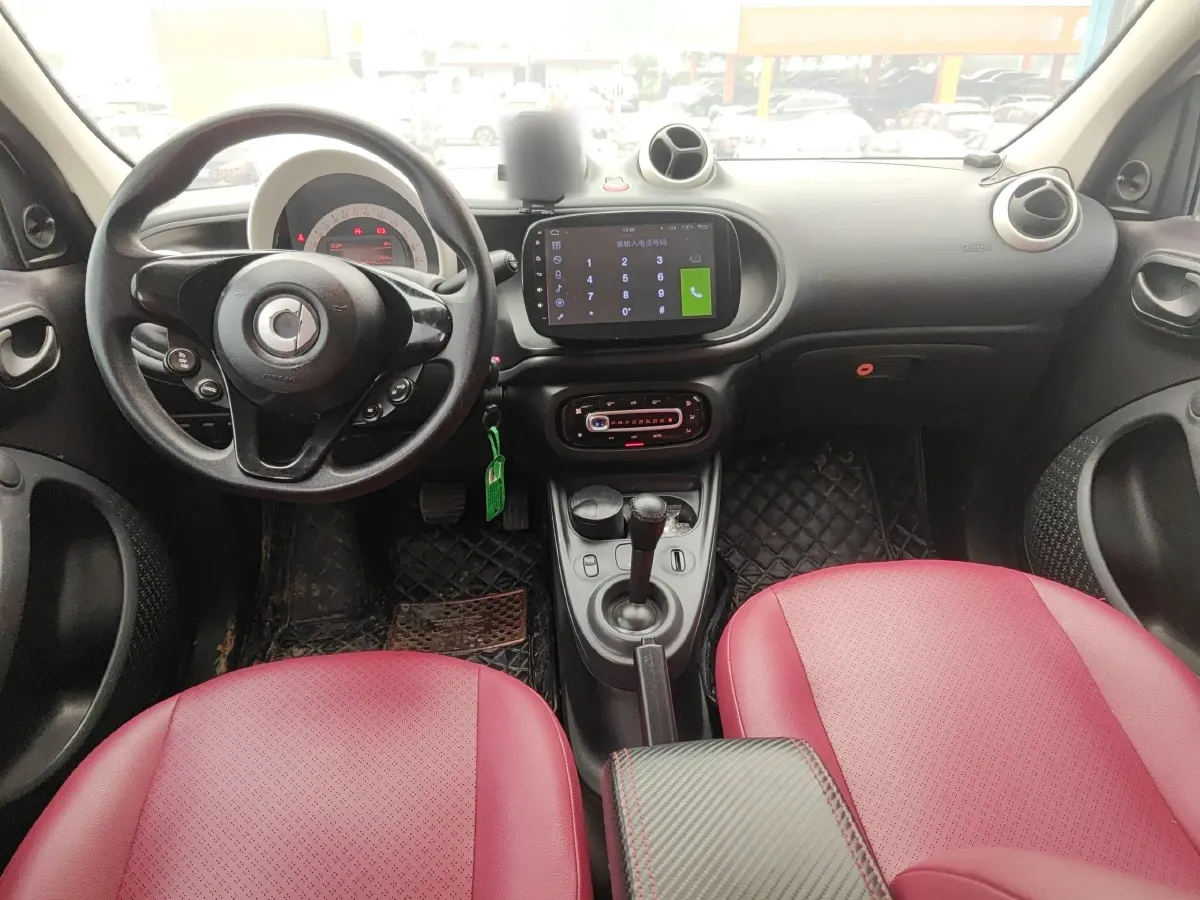 2016 Smart smart forfour 1.0L 71HP L3 6DCT,autocango,china used car exporter,china ev exporter,chinese used car exporter,chinese used ev exporter