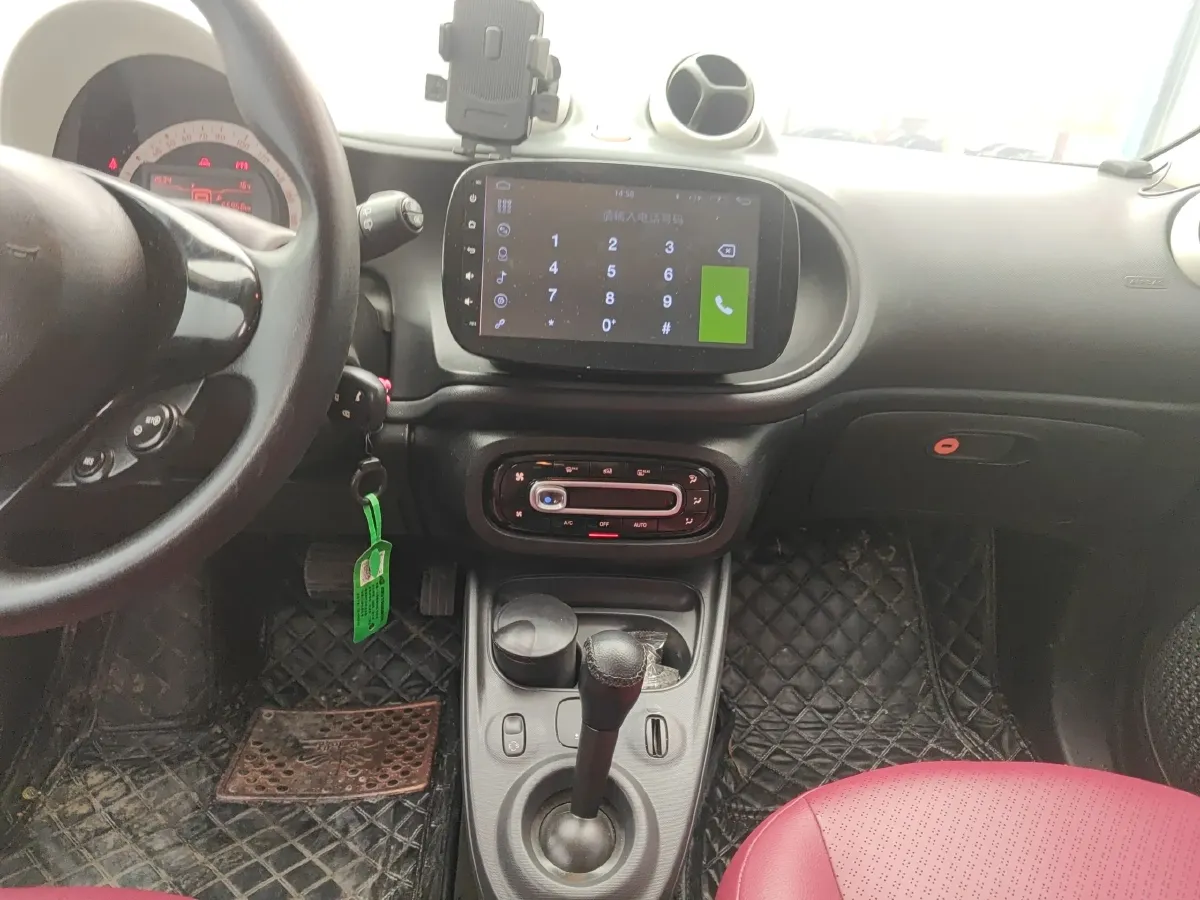 2016 Smart smart forfour 1.0L 71HP L3 6DCT,autocango,china used car exporter,china ev exporter,chinese used car exporter,chinese used ev exporter