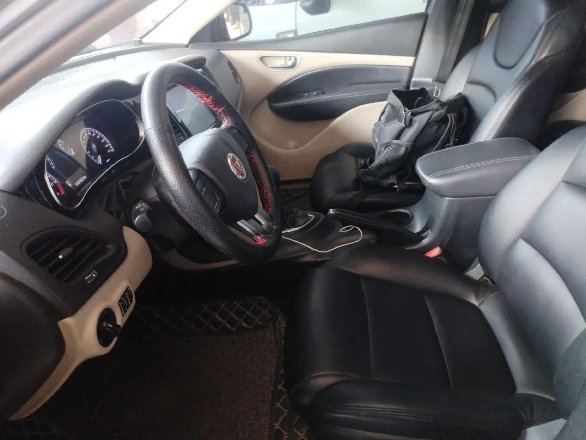 2012 Fiat Viaggio 1.4T 120HP L4 6DCT,autocango,china used car exporter,china ev exporter,chinese used car exporter,chinese used ev exporter