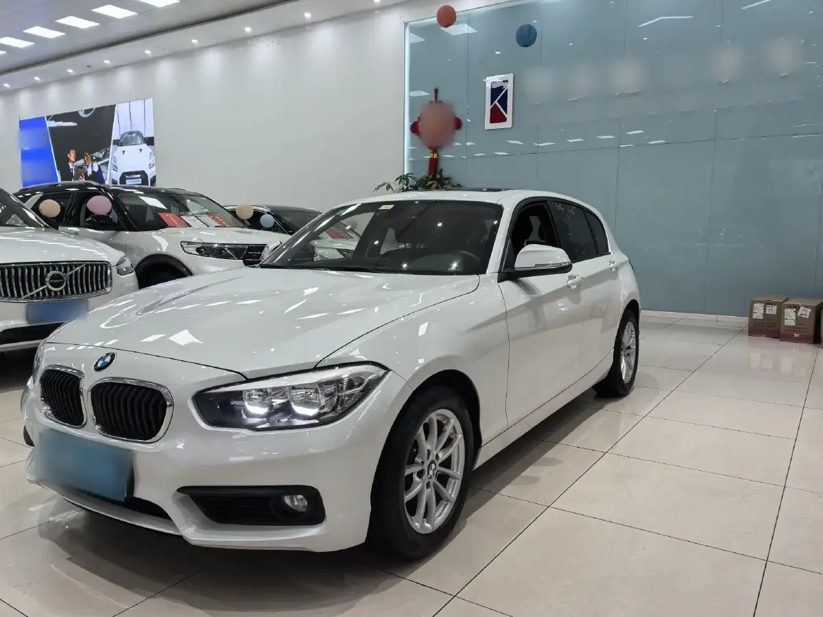 2016 BMW 1 Series 1.5T 136HP L3 8AT