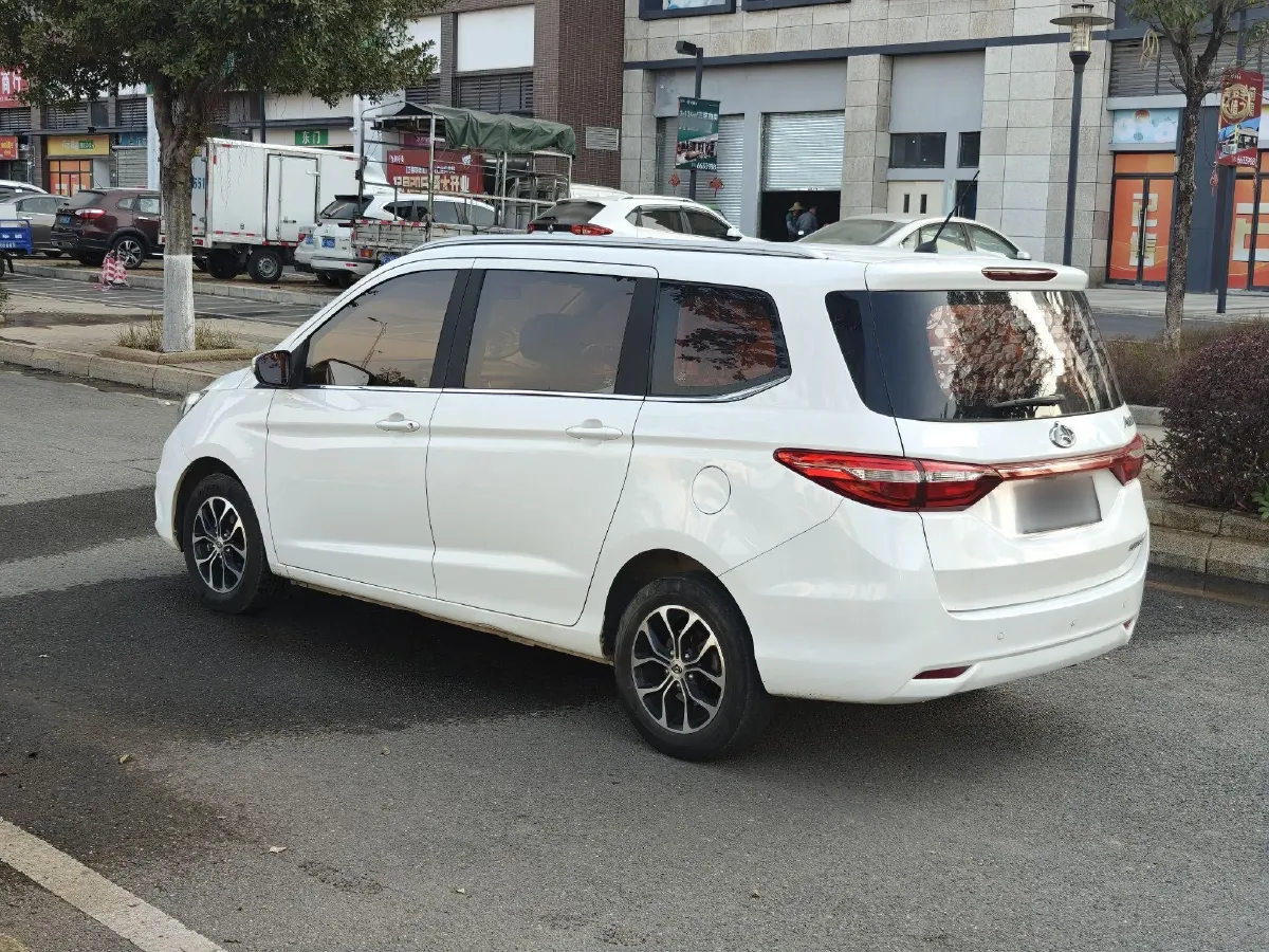 2018 ChangAn Kaicene A600 1.5L 114HP L4 5MT,autocango,china used car exporter,china ev exporter,chinese used car exporter,chinese used ev exporter