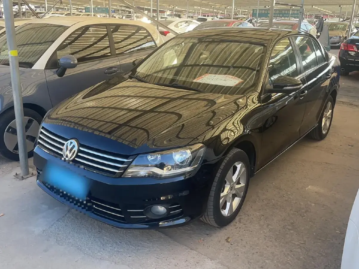 2014 Volkswagen Bora 1.6L 105HP L4 6AT