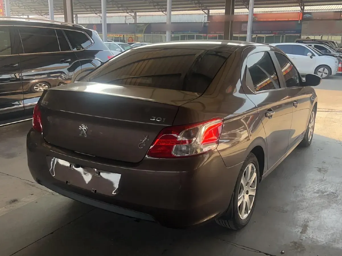 2014 Peugeot 301 1.6L 117HP L4 4AT,autocango,china used car exporter,china ev exporter,chinese used car exporter,chinese used ev exporter