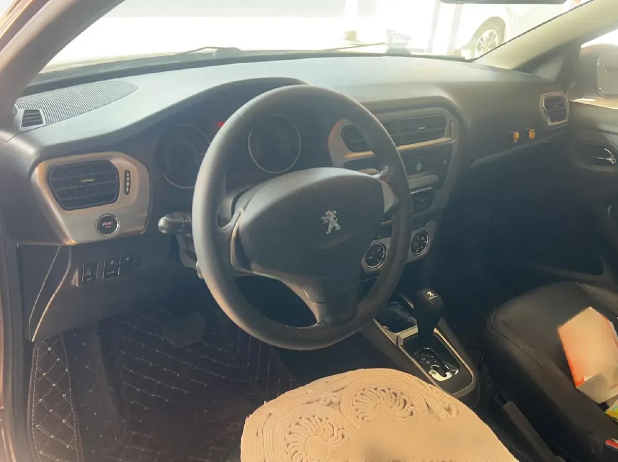 2014 Peugeot 301 1.6L 117HP L4 4AT,autocango,china used car exporter,china ev exporter,chinese used car exporter,chinese used ev exporter