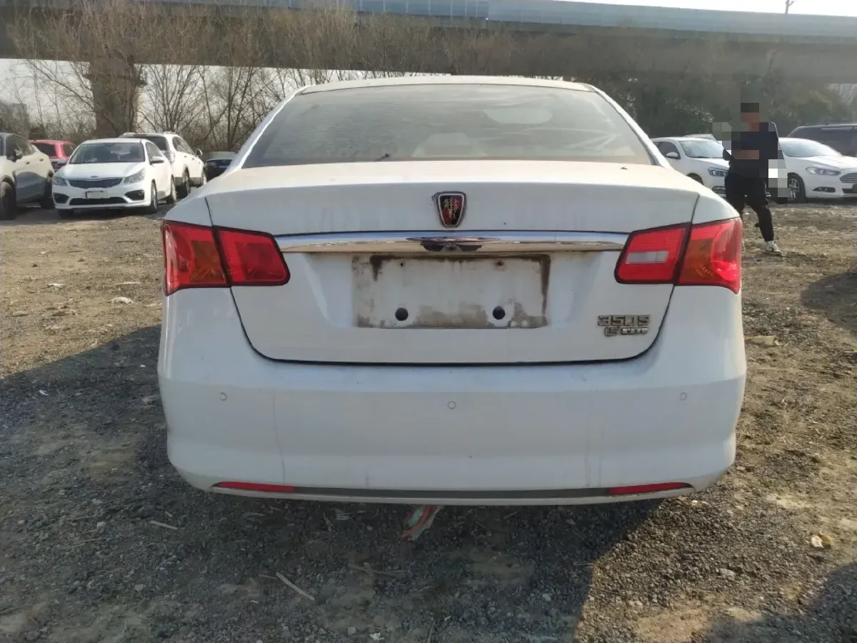 2013 Roewe 350 1.5L 109HP L4 5MT,autocango,china used car exporter,china ev exporter,chinese used car exporter,chinese used ev exporter