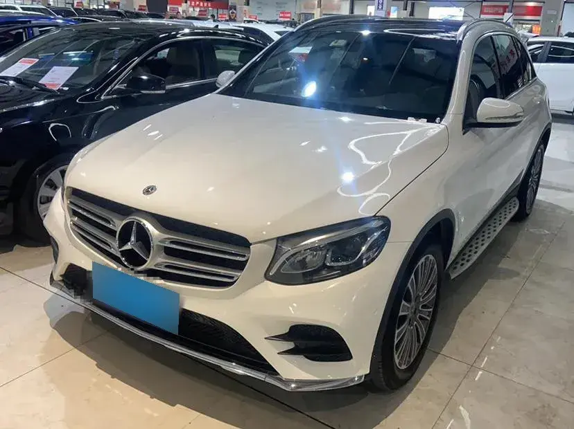 2017 Mercedes-Benz GLC Class 2.0T 211HP L4 9AT