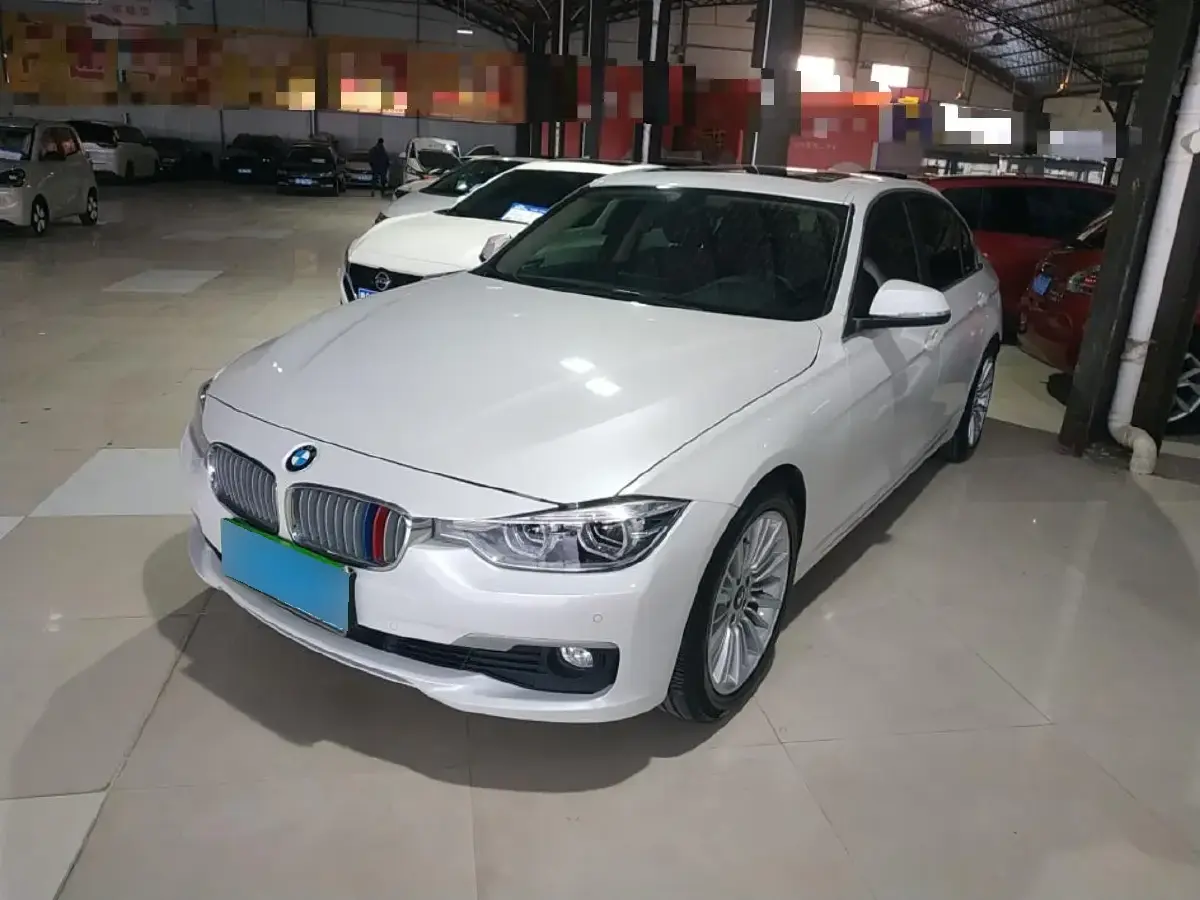 2018 BMW 3 Series 2.0T 184HP L4 8AT