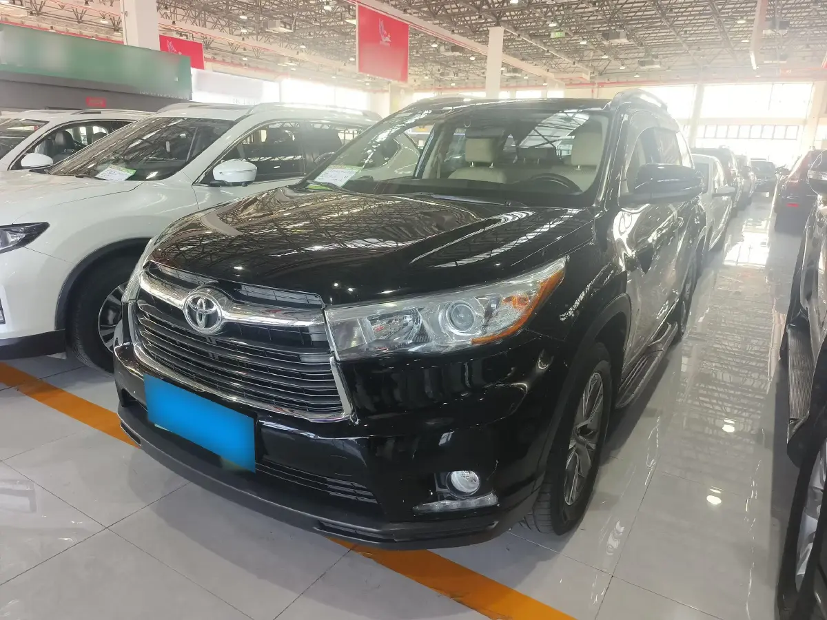 2017 Toyota Highlander 2.0T 220HP L4 6AT