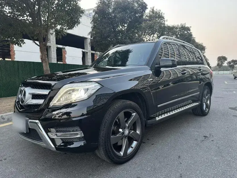 2015 Mercedes-Benz GLK Class 2.0T 211HP L4 7AT