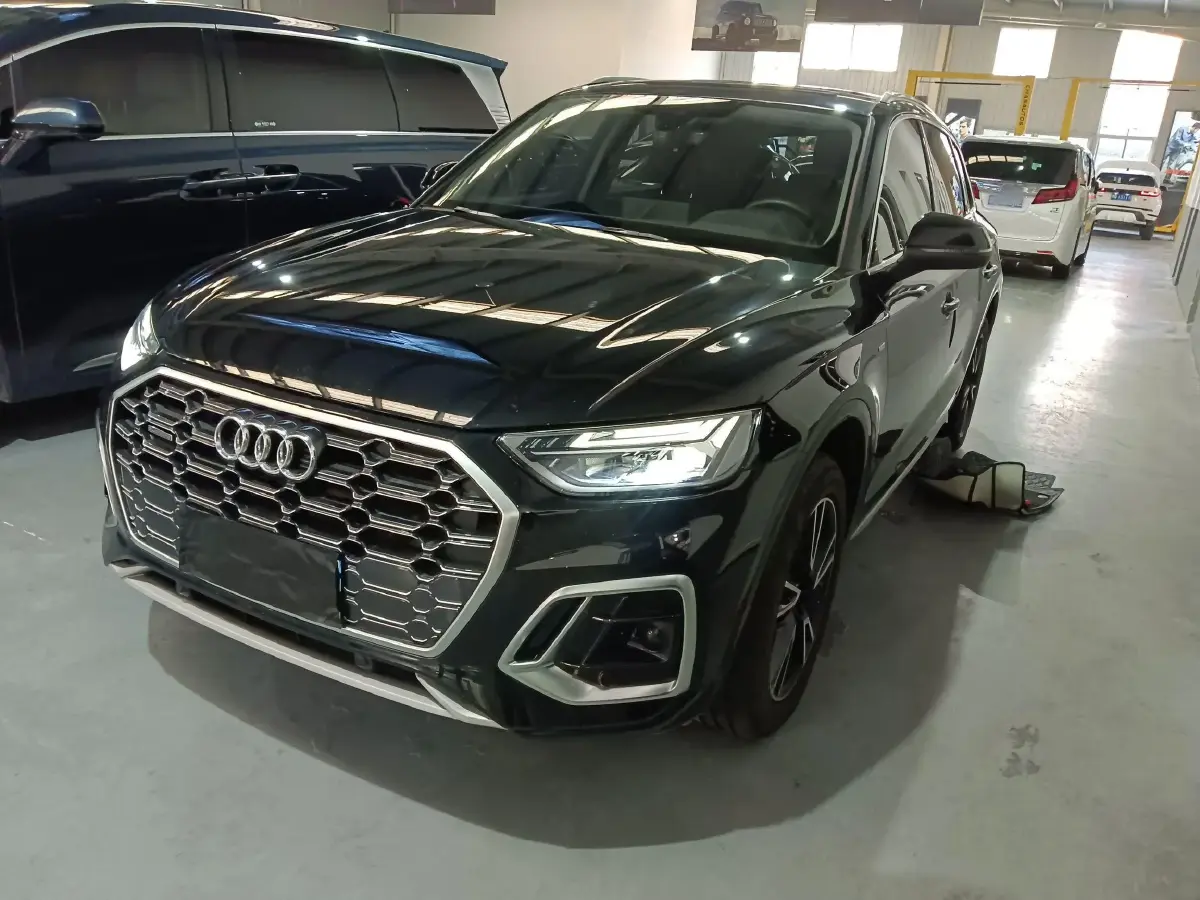 2023 Audi Q5L 2.0T 190HP L4 7DCT