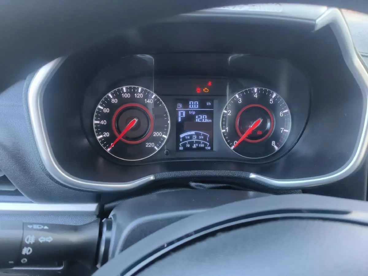 2017 Brilliance Auto V3 1.5L 112HP L4 5AT,autocango,china used car exporter,china ev exporter,chinese used car exporter,chinese used ev exporter