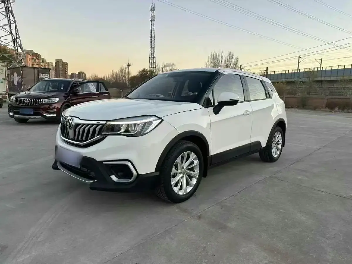 2017 Brilliance Auto V3 1.5L 112HP L4 5AT