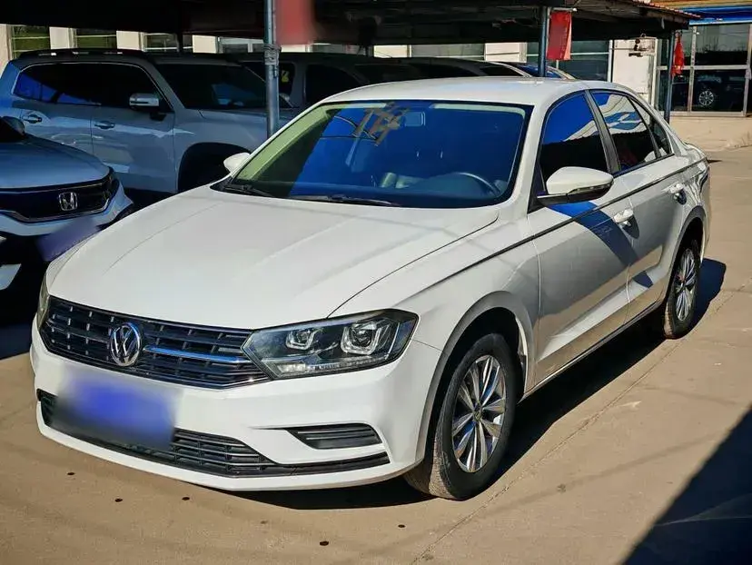 2018 Volkswagen Bora 1.5L 110HP L4 6AT