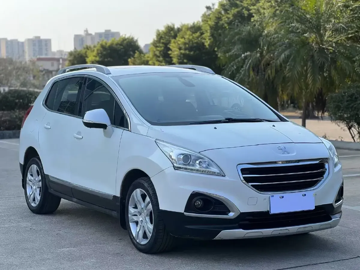2013 Peugeot 3008 1.6T 163HP L4 6AT,autocango,china used car exporter,china ev exporter,chinese used car exporter,chinese used ev exporter