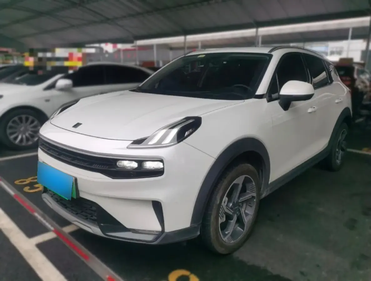 2022 LYNK&CO 06 New Energy 1.5T 177HP L3 7DCT PHEV 15.5KWH