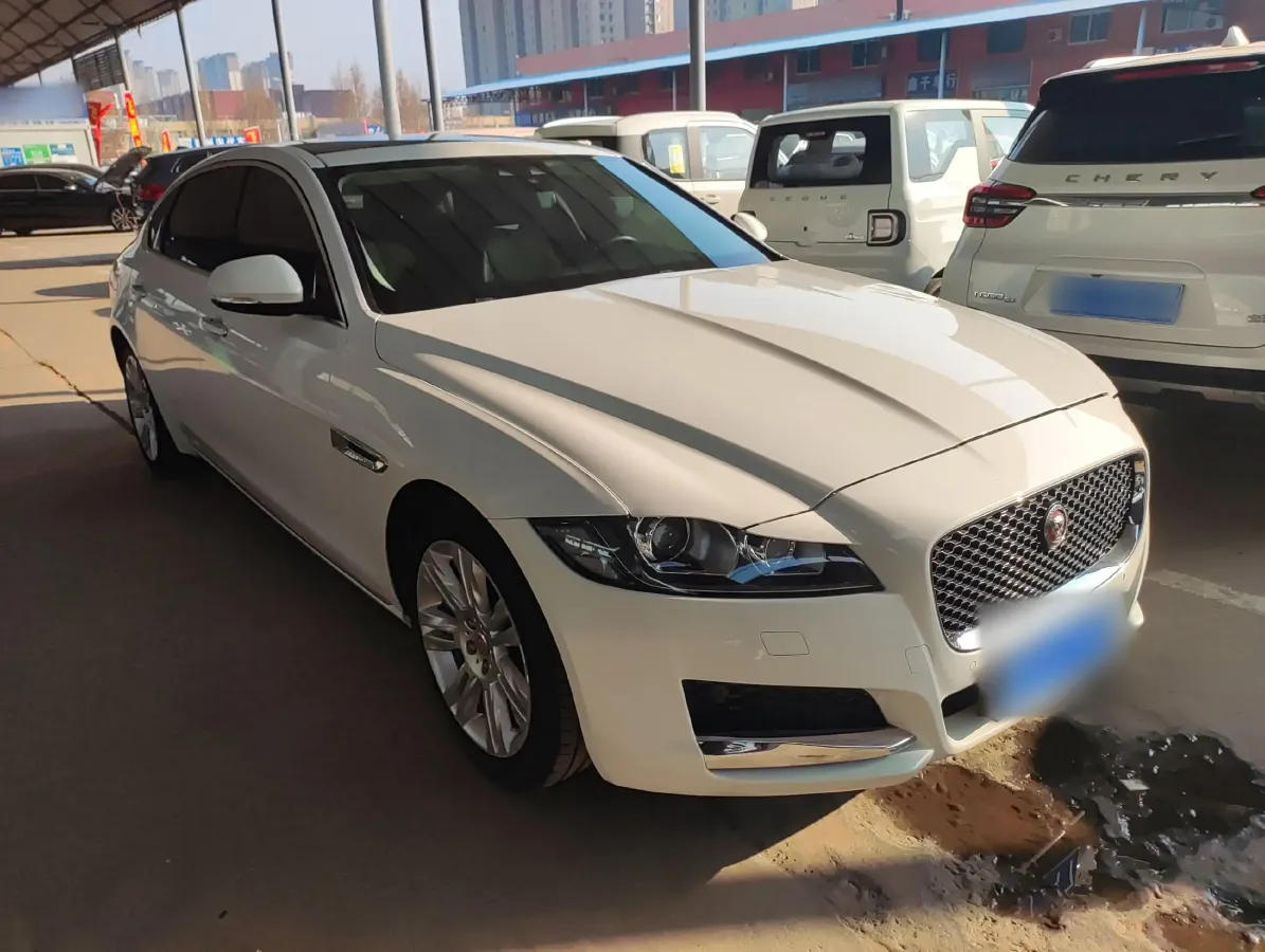 2017 Jaguar XFL 2.0T 240HP L4 8AT,autocango,china used car exporter,china ev exporter,chinese used car exporter,chinese used ev exporter
